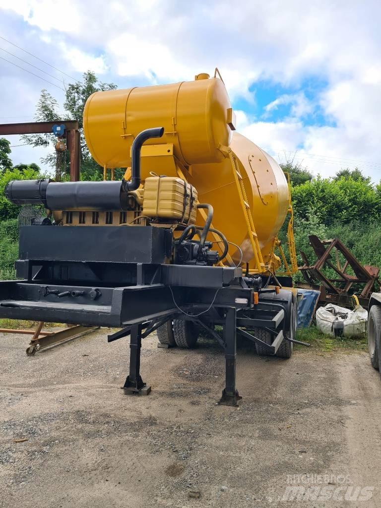  Concrete Mixer Další přívěsy