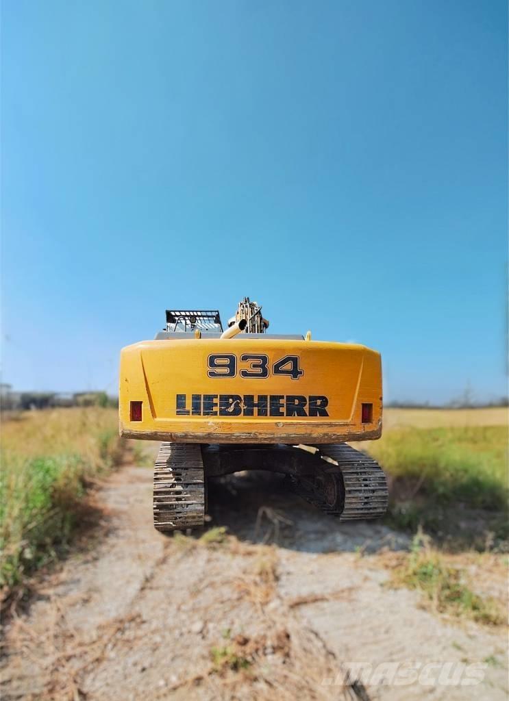 Liebherr R934C HDC Pásová rýpadla