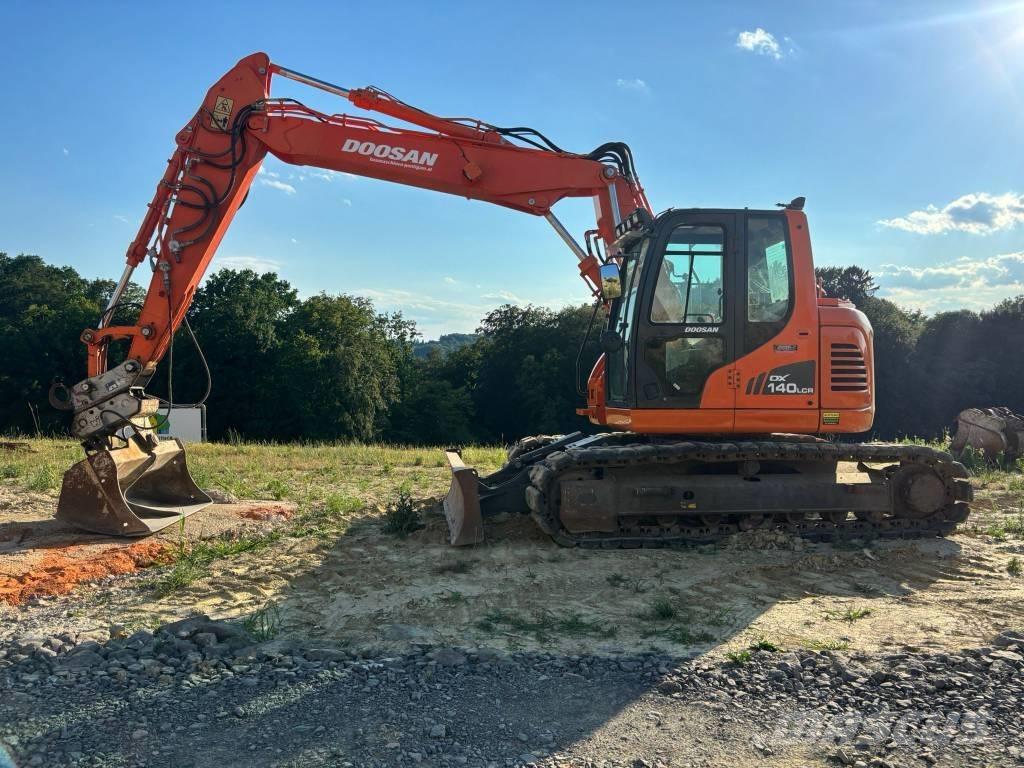 Doosan DX 140 LCR-3 Pásová rýpadla