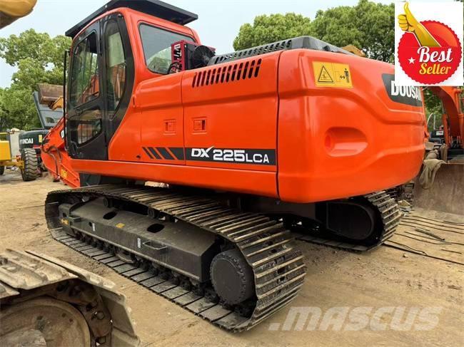 Doosan DX 225 LCA Pásová rýpadla