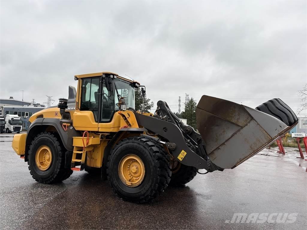 Volvo L110H Kolové nakladače