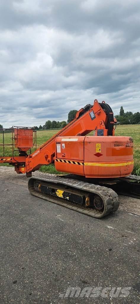 Hitachi HX99B Kloubové plošiny