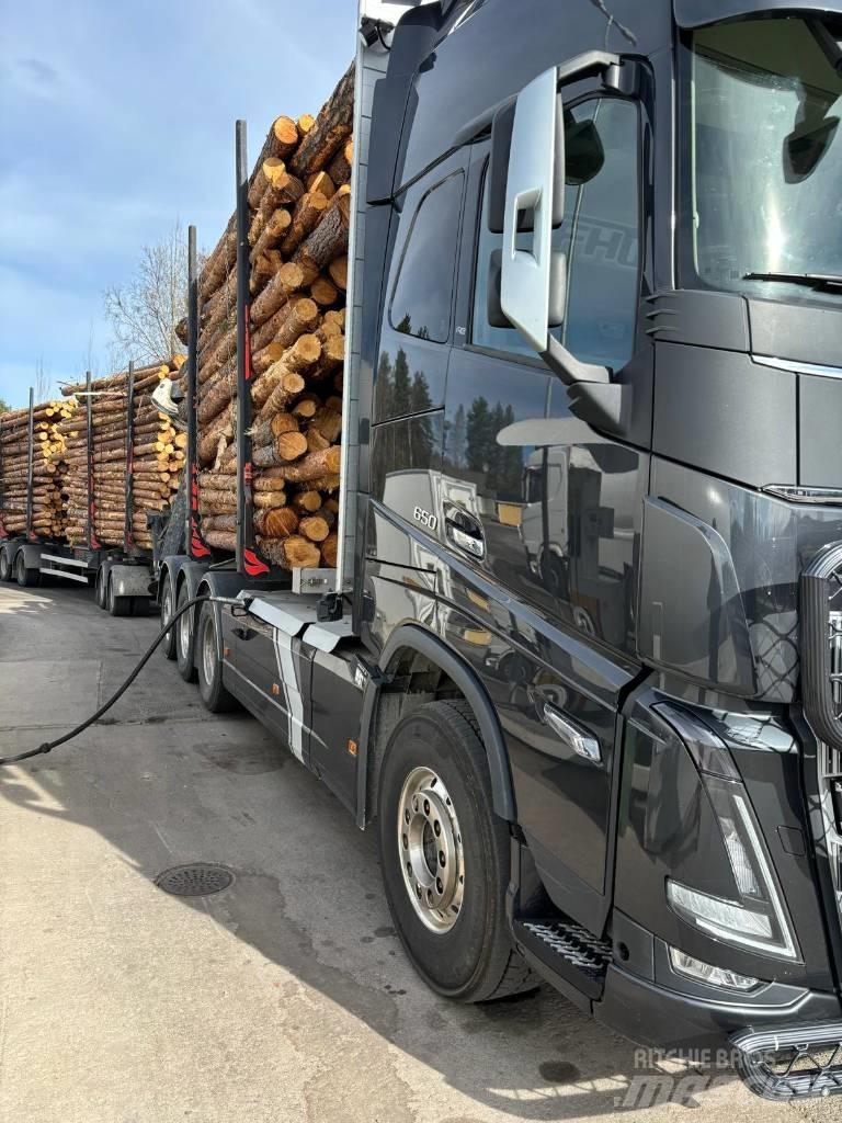 Volvo FH16 650 Vozy na přepravu kmenů