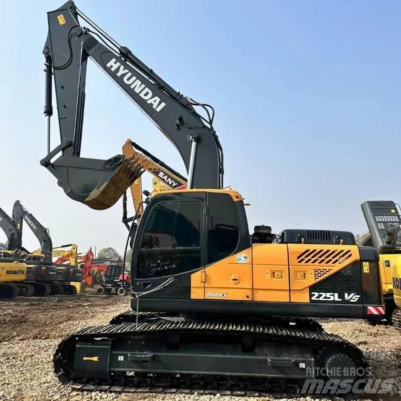 Hyundai R225 Pásová rýpadla