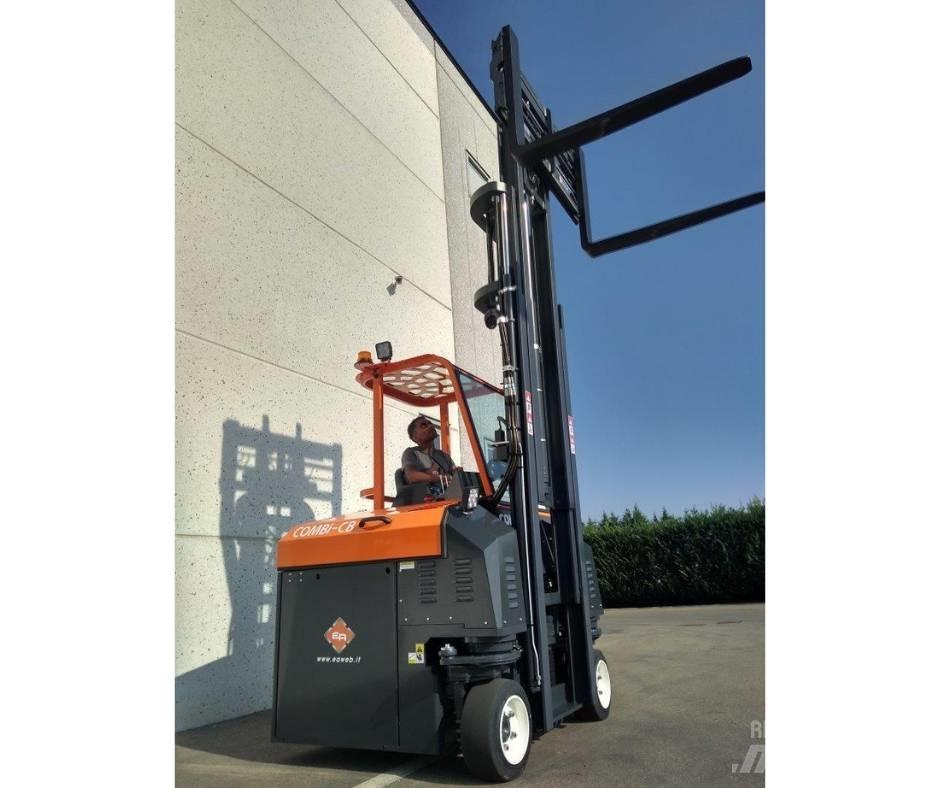 Combilift C3000CBE Vozíky do úzkých uliček