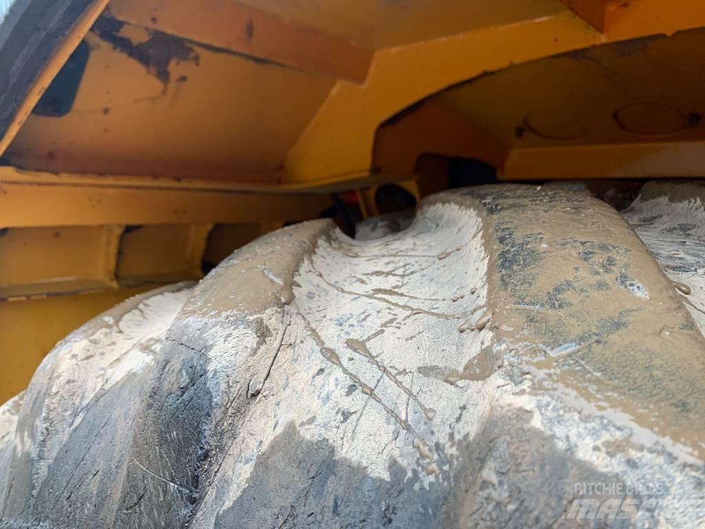 Bell B 20E Kloubové dempry