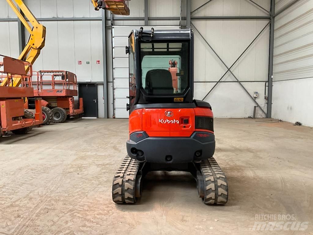 Kubota U 27-4 Mini rýpadla < 7t