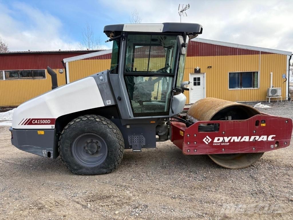 Dynapac CA 1500 D Tahačové válce