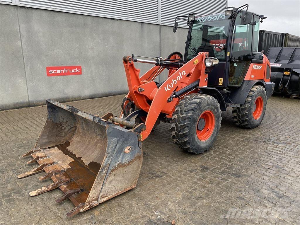 Kubota R082 Víceúčelové nakladače