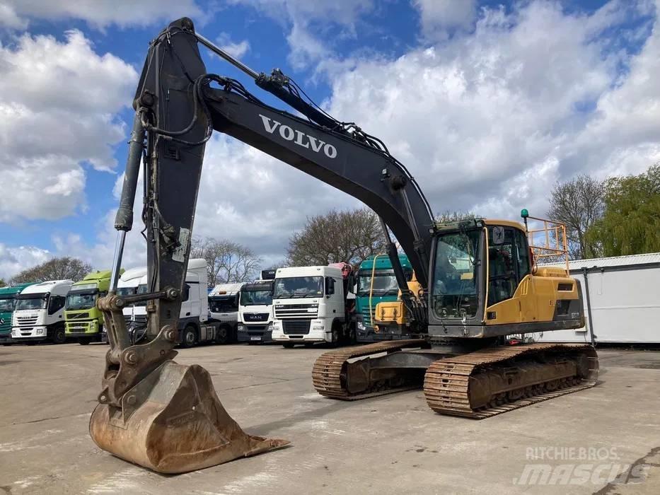 Volvo EC 220 DL Pásová rýpadla