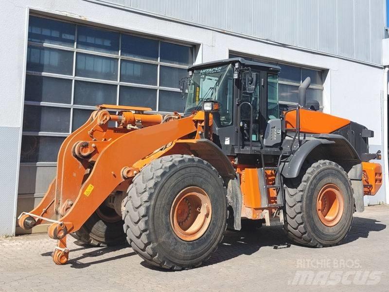 Hitachi ZW 310-6 Kolové nakladače