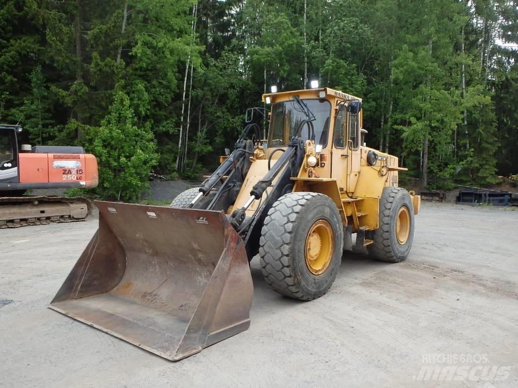 Volvo BM L 90 Kolové nakladače