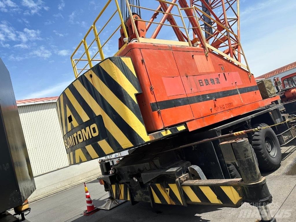 Sumitomo HC-218S Pásové jeřáby