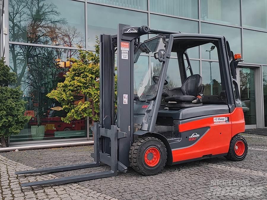 Linde E30L-01 Akumulátorové vozíky