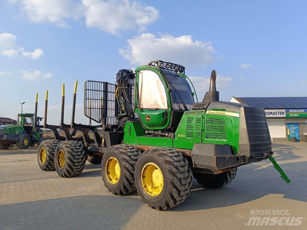 John Deere 1210 G Vyvážecí traktory