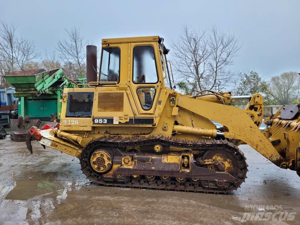 CAT 953 Pásové nakladače