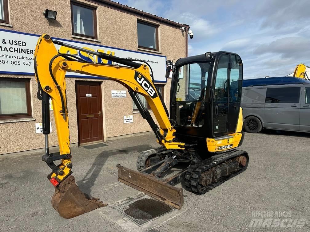 JCB 8026 CTS Mini rýpadla < 7t