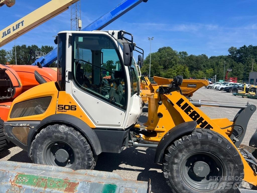 Liebherr L 506 Kolové nakladače