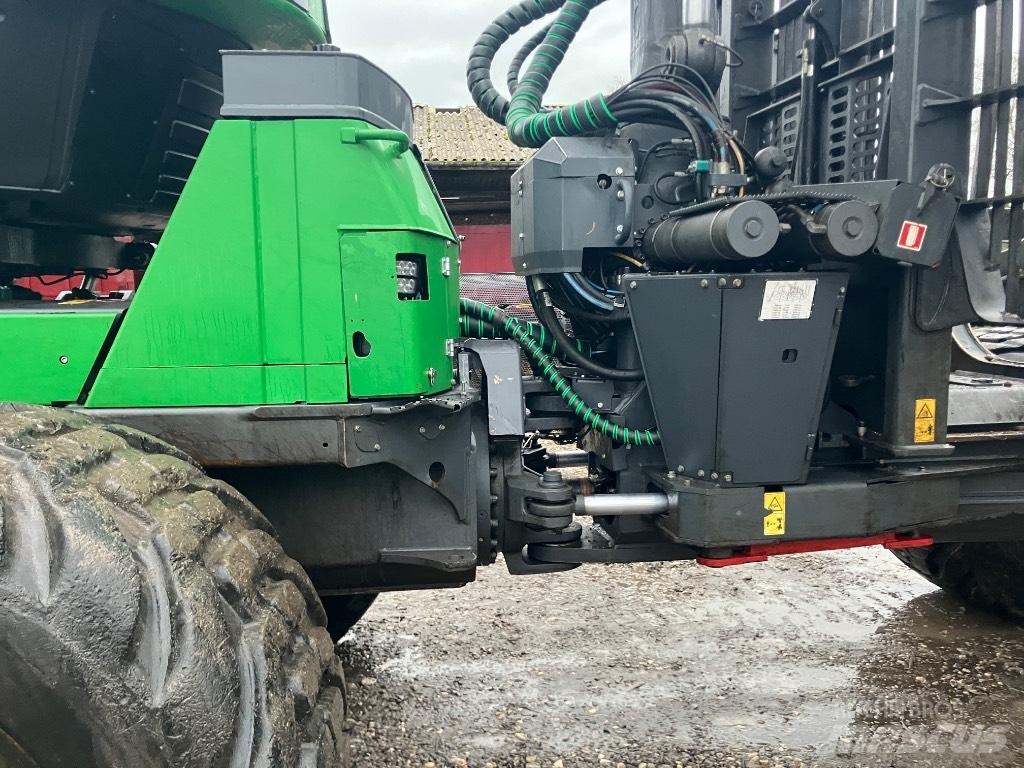 John Deere 1910G Vyvážecí traktory