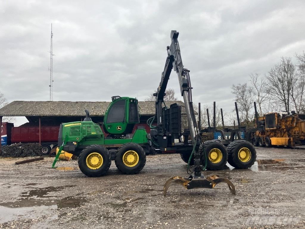 John Deere 1910G Vyvážecí traktory