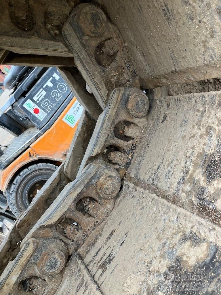 CAT 326 Pásová rýpadla
