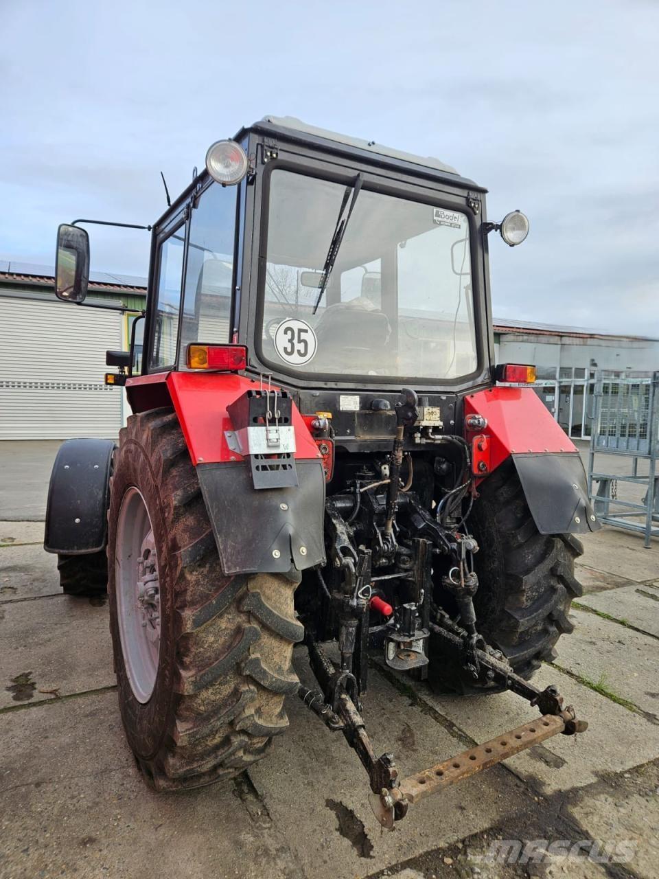 Belarus MTS 1025.2 Traktory