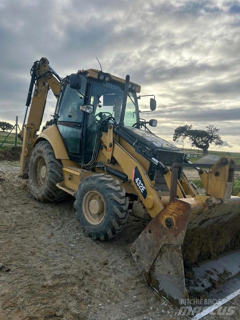 CAT 432 E Rýpadlo-nakladače