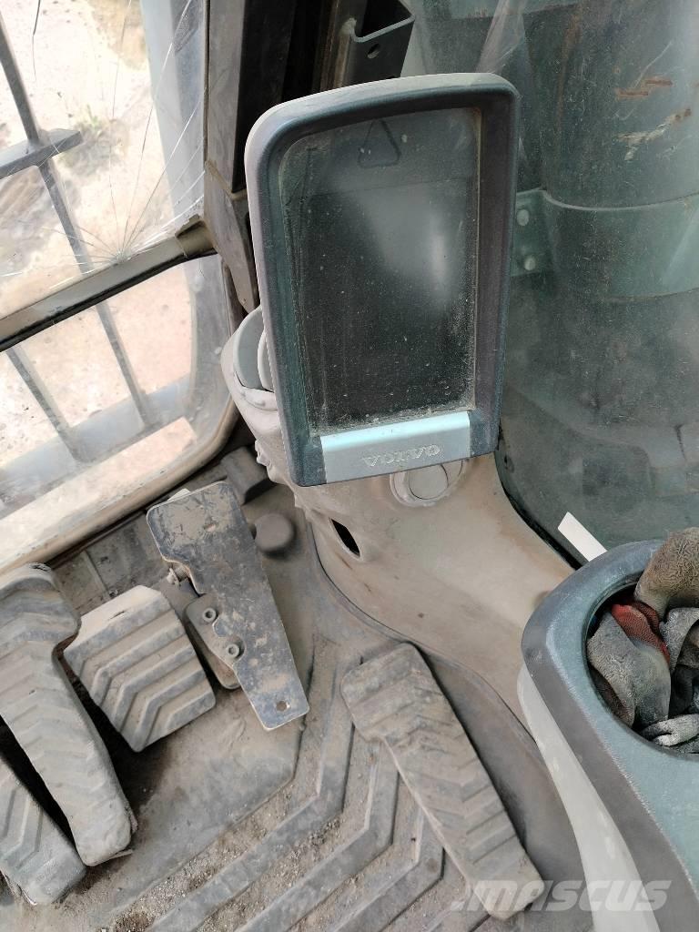 Volvo EC 210 C Pásová rýpadla