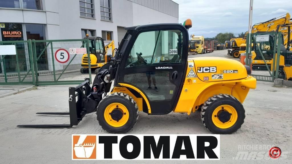 JCB 520-40 Teleskopické manipulátory
