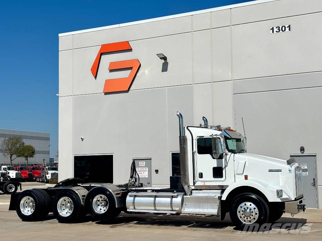 Kenworth T 800 Tahače