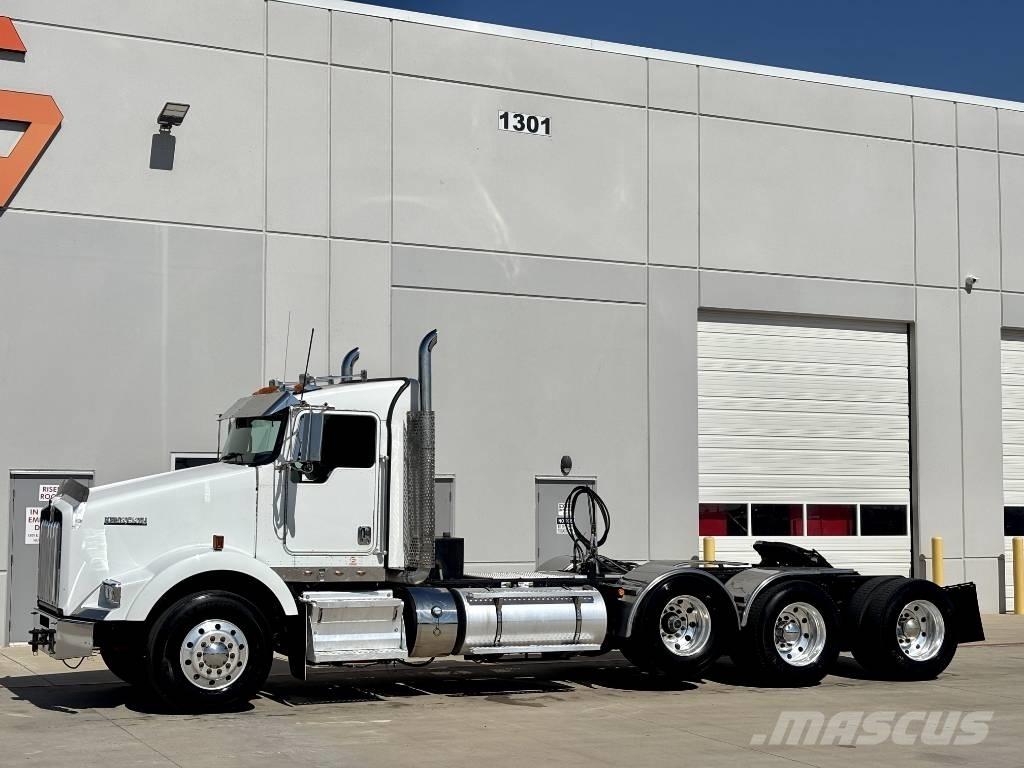 Kenworth T 800 Tahače