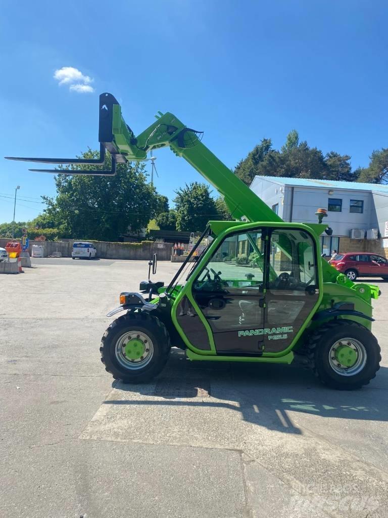 Merlo P 25.6 Teleskopické manipulátory