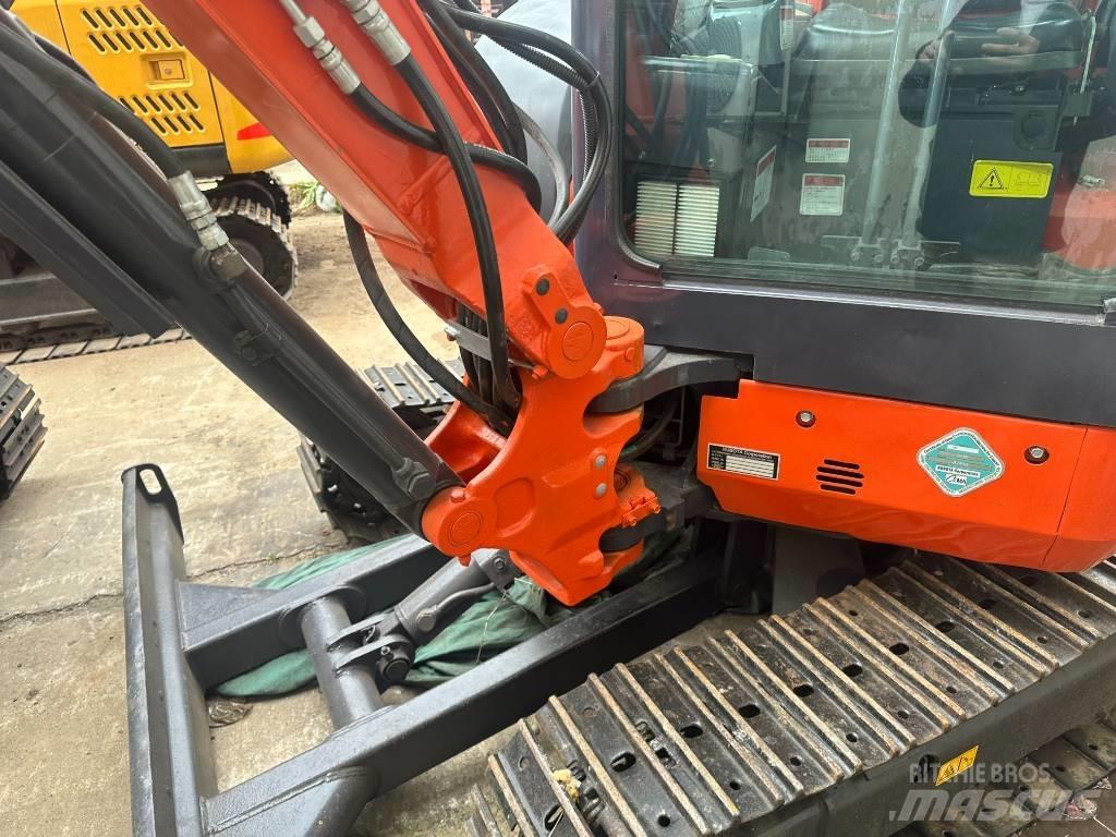 Kubota U 35 Mini rýpadla < 7t