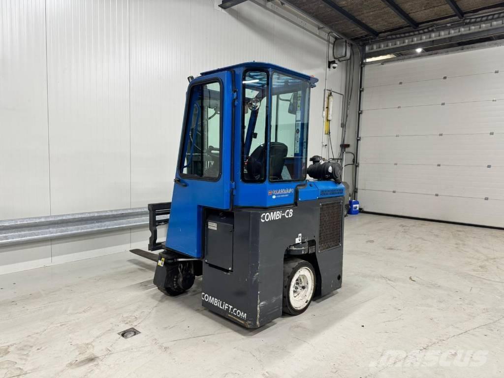 Combilift C3000CB Vysokozdvižný vozík s bočním ložením