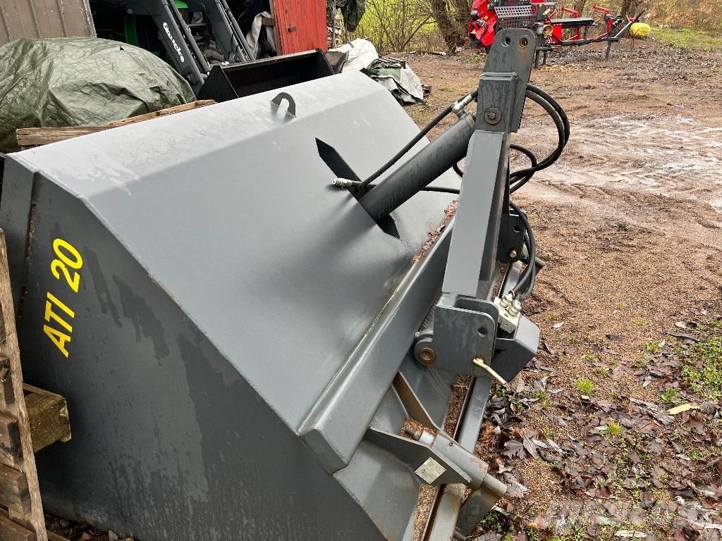 ATI 20 Sněžné pluhy, přední sněhové radlice