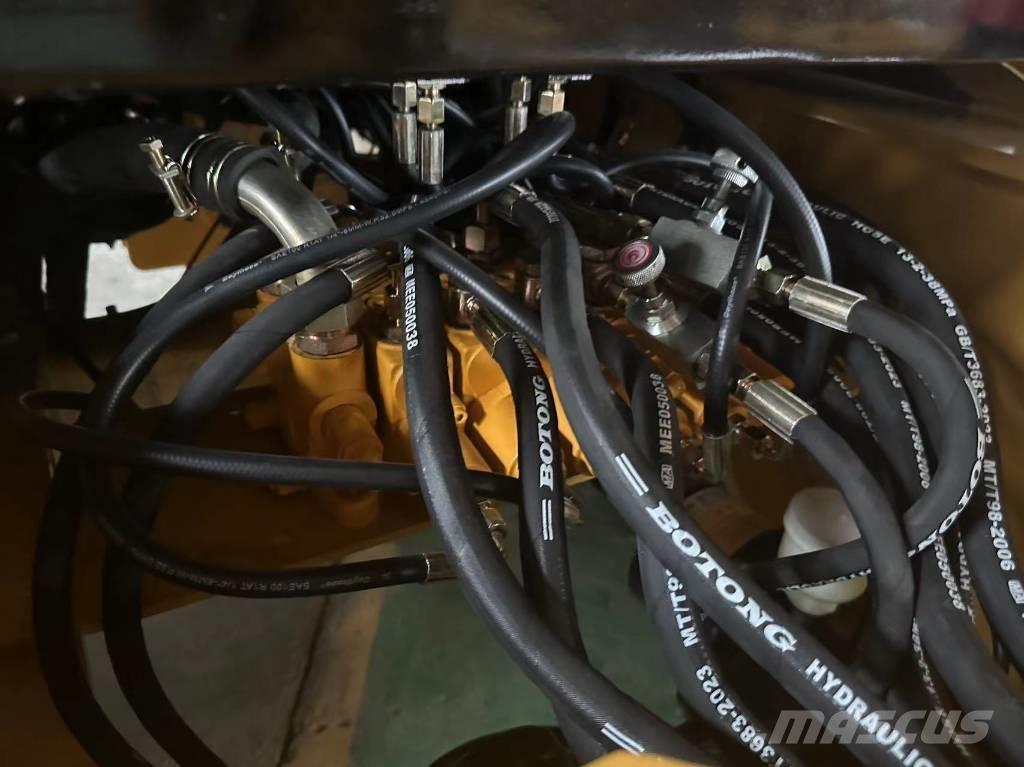 JCB 3CX Rýpadlo-nakladače