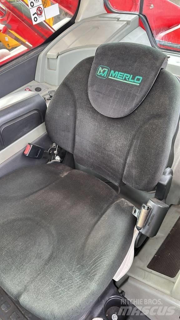Merlo TF 38.7-120 Teleskopické kolové nakladače