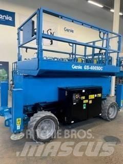 Genie GS4069DC Nůžková zvedací plošina