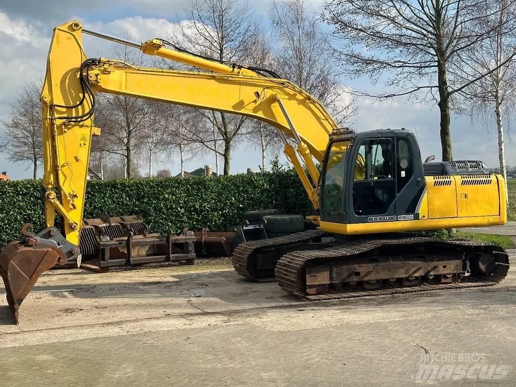 New Holland E215 Pásová rýpadla