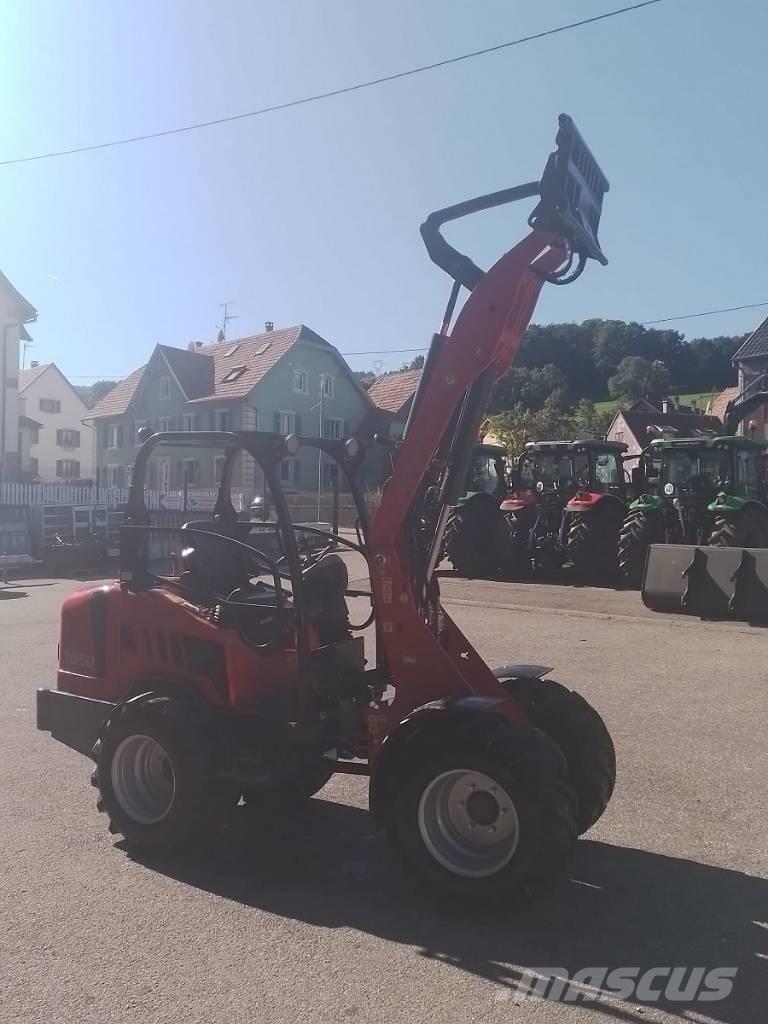 Schäffer 3650 Mininakladače
