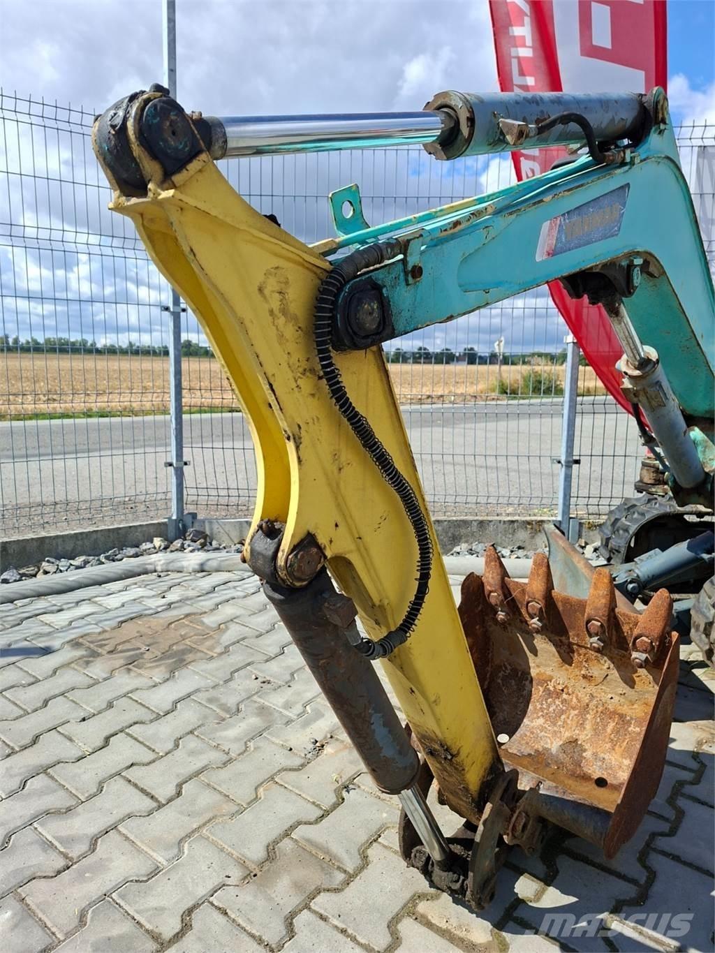 Yanmar B17 Další