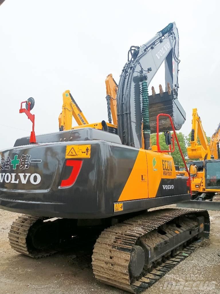Volvo EC 210 Midi rýpadla 7t - 12t
