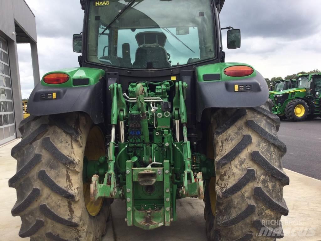 John Deere 6145R Traktory