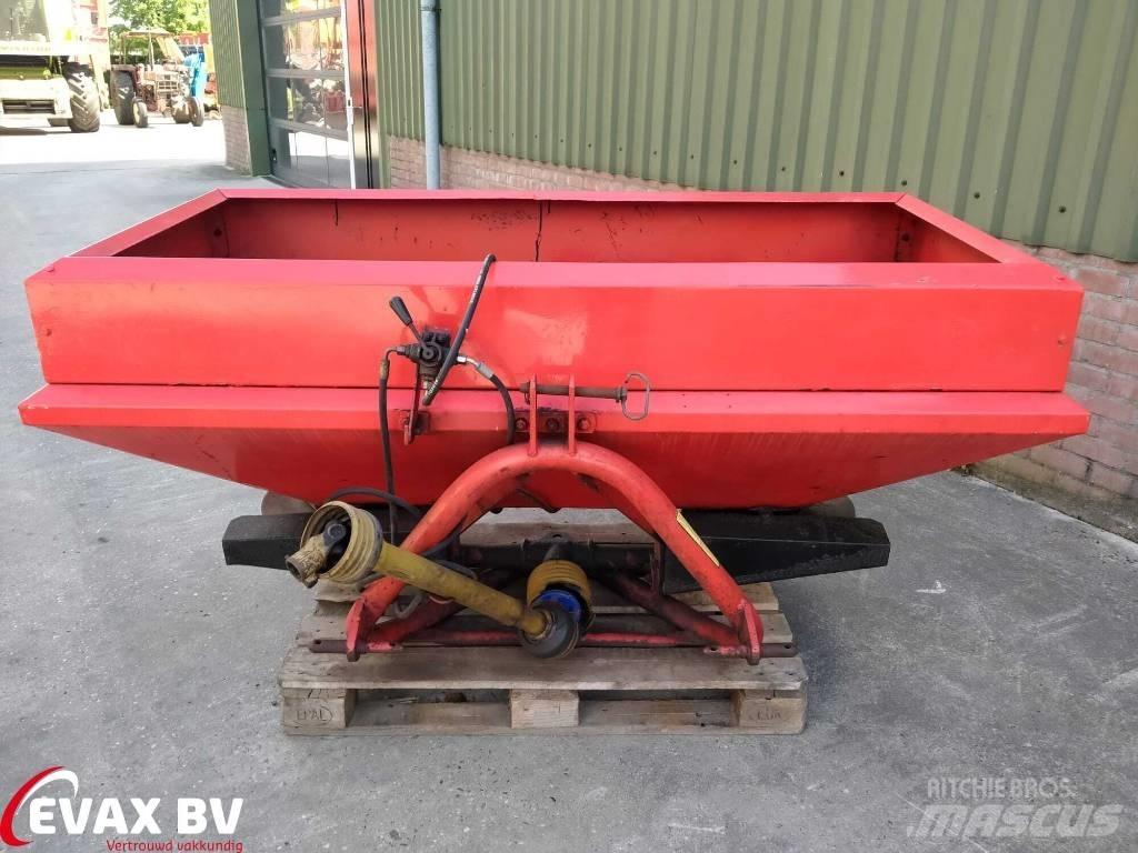 PZ SPECTRA 800 Rozmetadlo minerálních hnojiv
