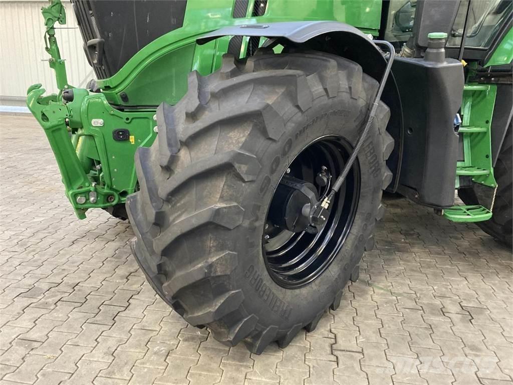 John Deere 6R 250 Traktory
