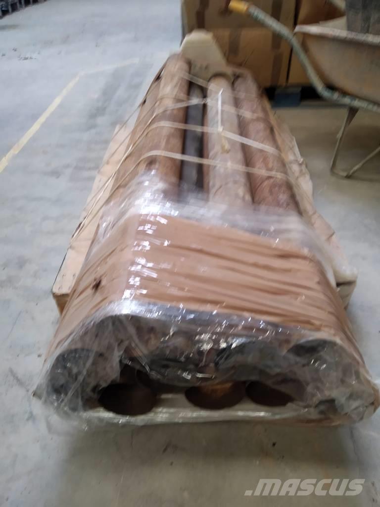 Renault 210 Mobilní vrtná souprava