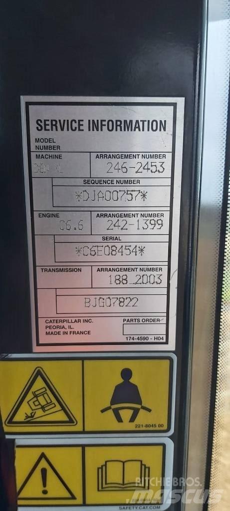 CAT D6N XL Pásové dozery