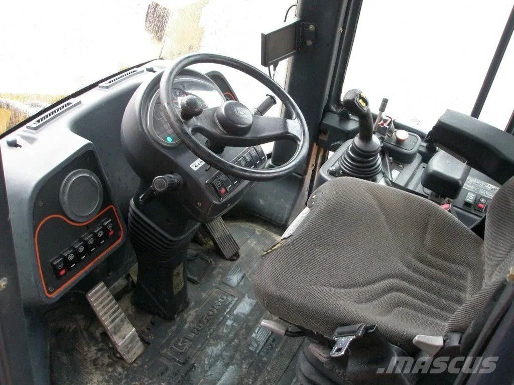 LiuGong CLG856-3 Kolové nakladače