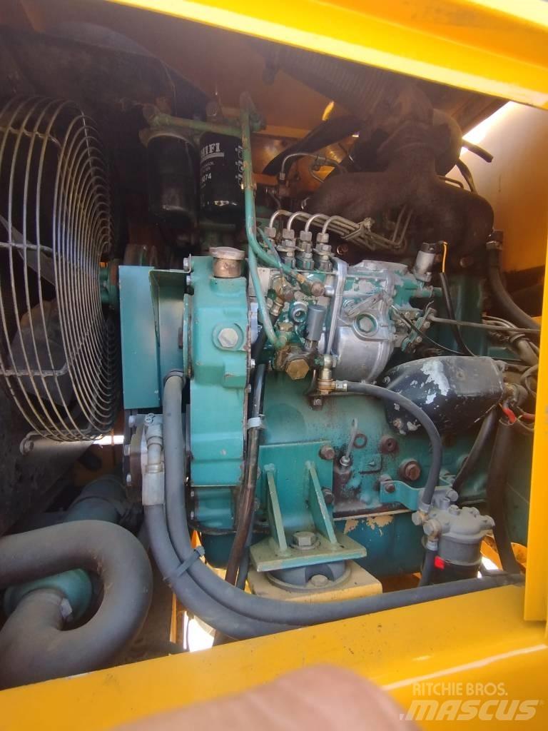 Volvo BM 4200 Kolové nakladače