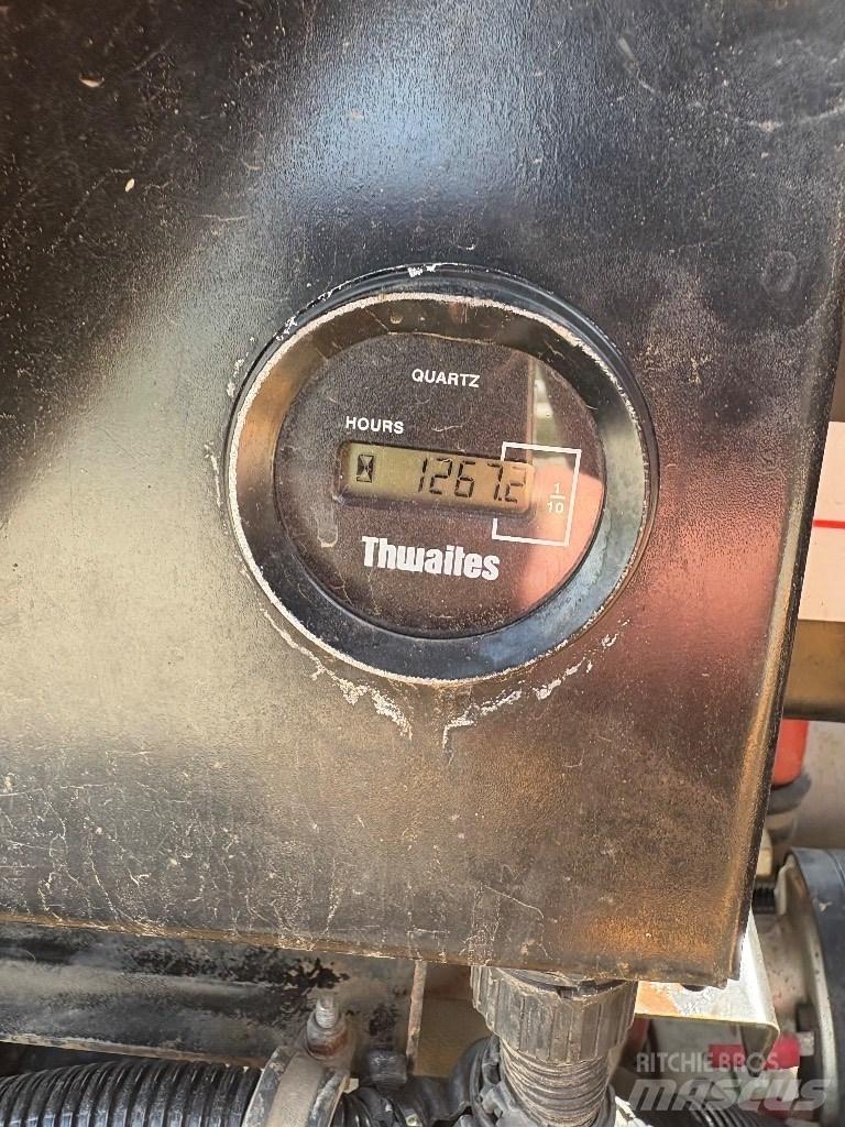 Thwaites MACH 570 Vyklápěcí dempry